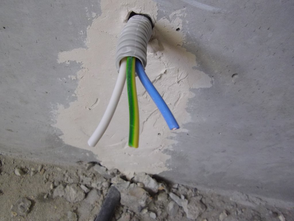 Как нарастить алюминиевый провод в стене? - строительство просто