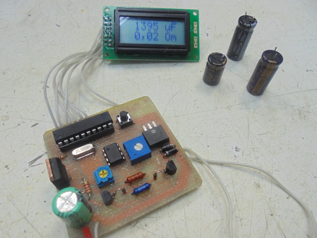 Измеритель емкости и еср конденсаторов на микроконтроллере attiny2313