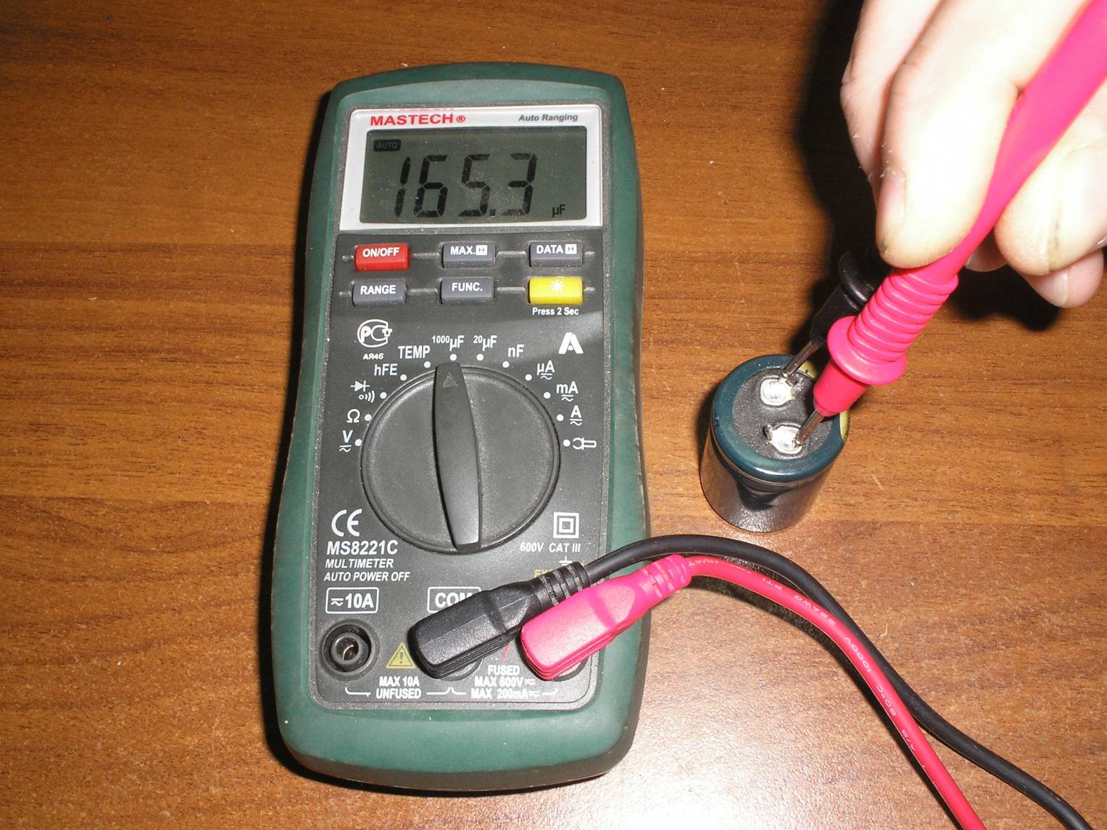 Как проверить конденсатор мультиметром