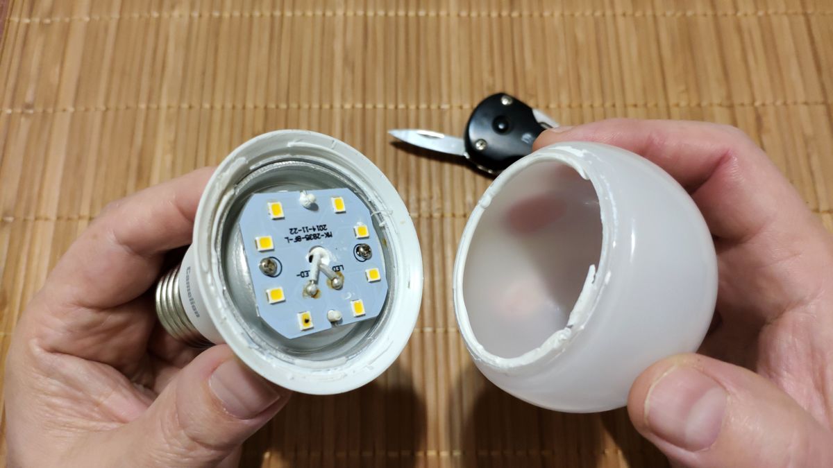Ремонт люстры своими руками: восстановление работоспособности обычных приборов, а также с дистанционным управлением, вентилятором и светодиодными светильниками