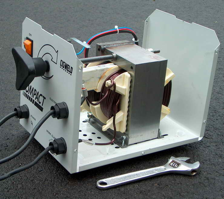 Самодельный сварочный полуавтомат из инвертора своими руками с рабочей схемой Расскажем, как собрать трансформатор для полуавтомата своими руками