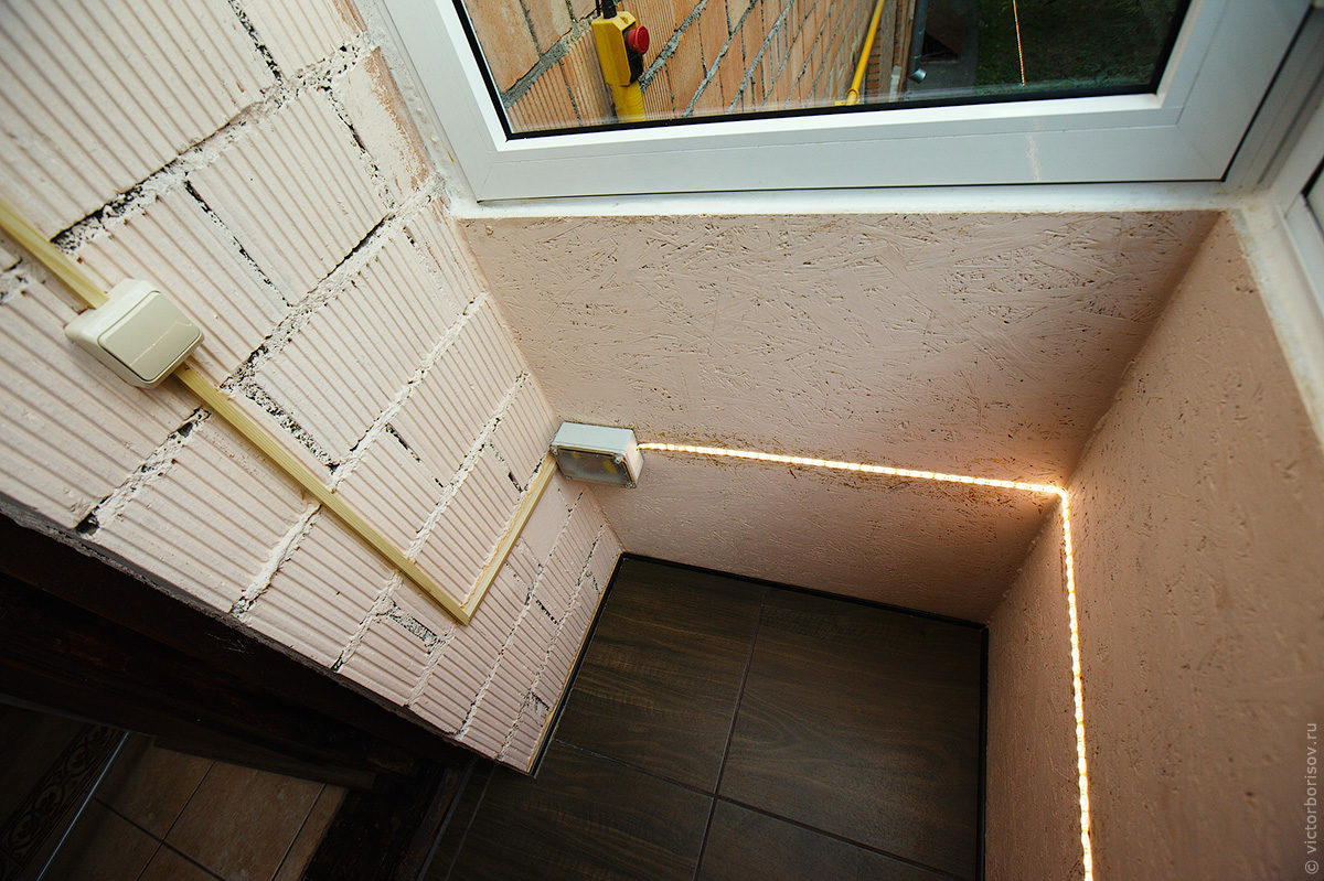 Освещение на балконе - оформляем правильно! 100 фото примеров.