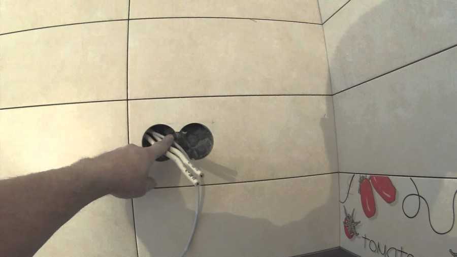 Как правильно сделать отверстие в плитке под розетку. фото + видео