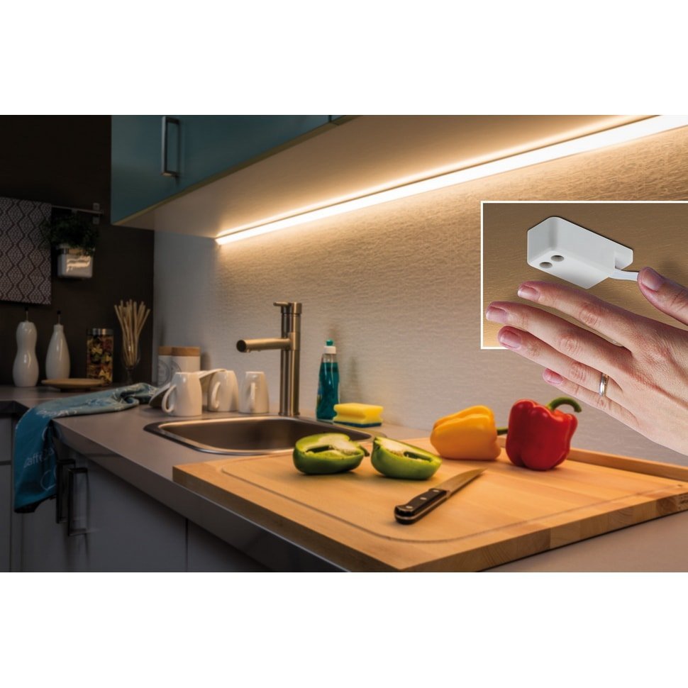Освещение рабочей зоны на кухне и в гостиной над обеденным столом: как правильно организовать, люстры для маленьких кухонь
 - 30 фото