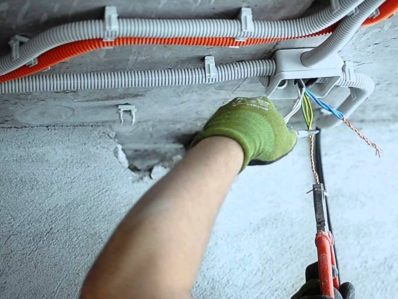 Замена проводки в панельном доме: как менять своими руками, схемы электропроводки + фото